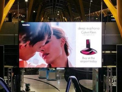 Màn Hình LED P1.53 Trong Nhà: Giải Pháp Hiển Thị Sắc Nét Cho Mọi Không Gian (2025) - Zeus Việt Nam